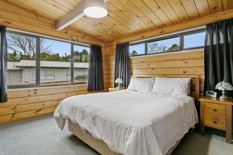 Photo of property in 6 Kensington Place, Richmond Heights, Taupo, 3330