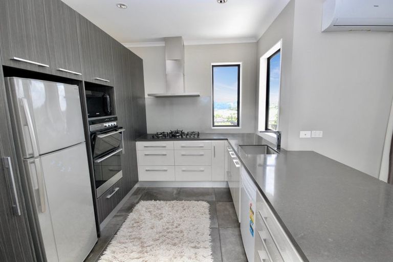 Photo of property in 11 Mauku Lane, Greenhithe, Auckland, 0632