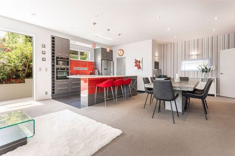 Photo of property in 8 Millway Place, Huntsbury, Christchurch, 8022