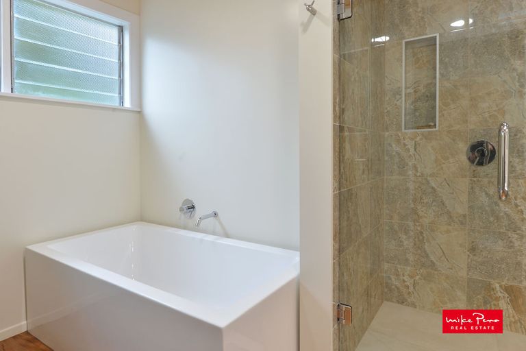 Photo of property in 127 Riverside Drive, Parahaki, Whangarei, 0112