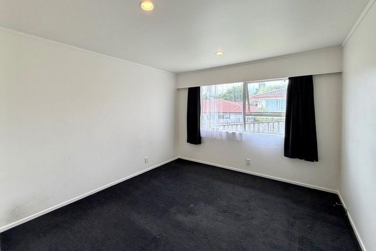Photo of property in 1/28 Birman Close, Half Moon Bay, Auckland, 2012