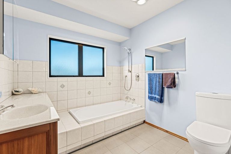 Photo of property in 46 Fairway Drive, Shirley, Christchurch, 8061