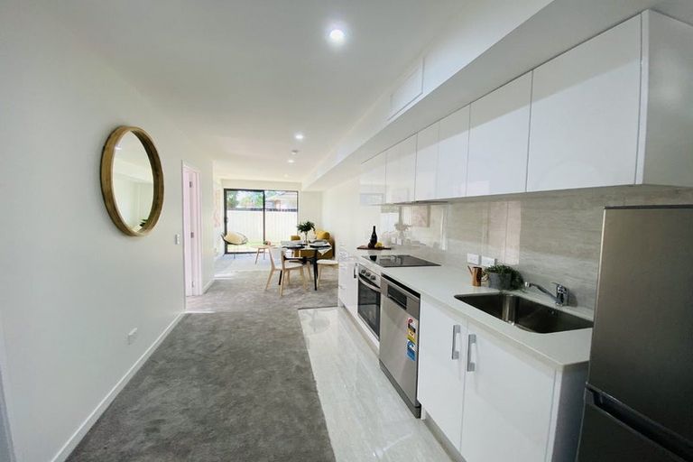Photo of property in 206/8 Gray Avenue, Mangere East, Auckland, 2024