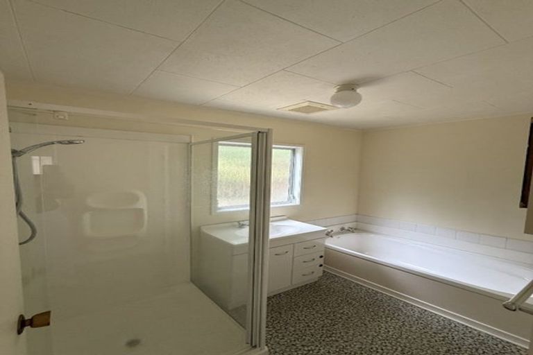 Photo of property in 42 Bellbird Avenue, Onerahi, Whangarei, 0110