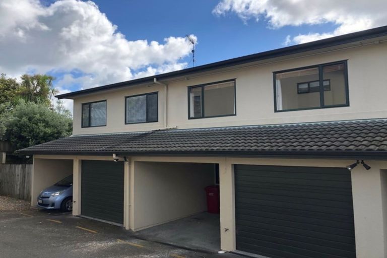 Photo of property in Casa Bella, 18/427 Albany Highway, Albany, Auckland, 0632