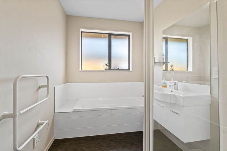 Photo of property in 184 Brookside Road, Rolleston, 7614