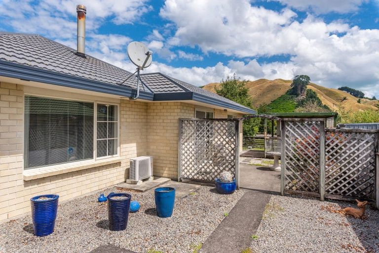 Photo of property in 48 He Awa Crescent, Waikanae, 5036