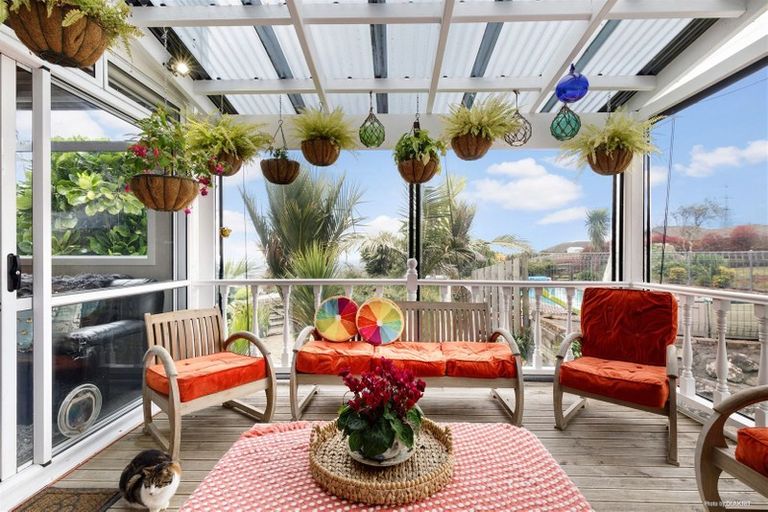 Photo of property in 53 Paparata Road, Bombay, 2675