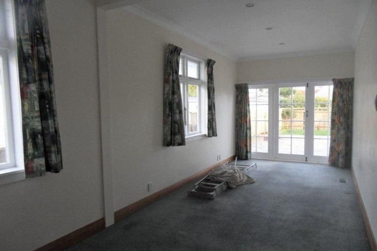 Photo of property in 12 Pilmuir Street, Hutt Central, Lower Hutt, 5010