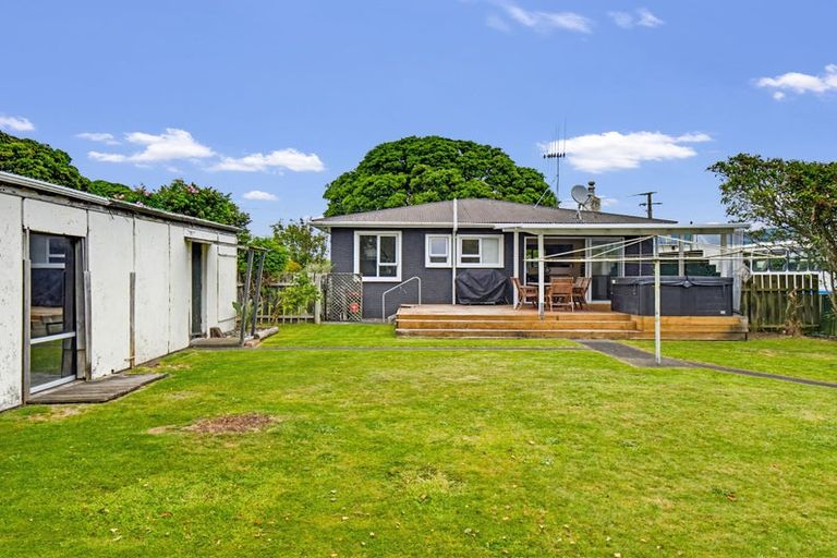 Photo of property in 24 Balgownie Avenue, Gonville, Whanganui, 4501
