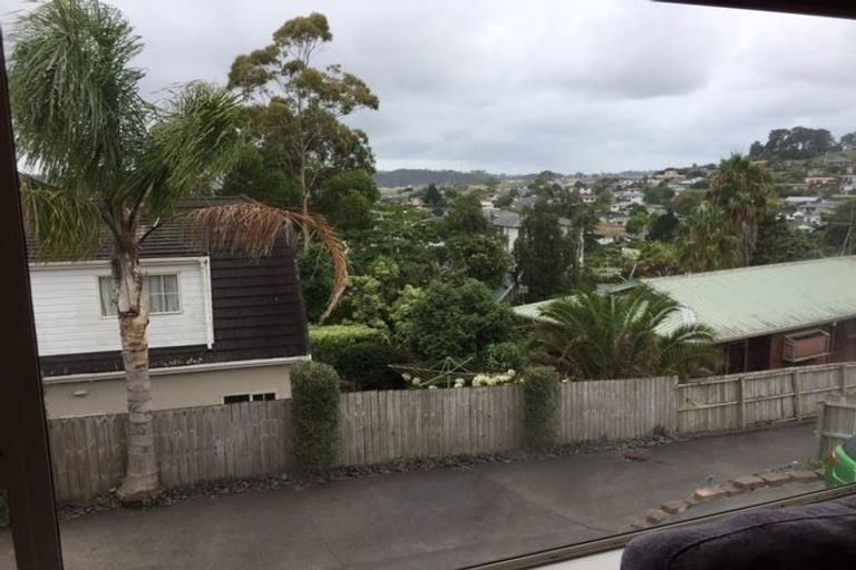 Photo of property in 5 Tern Place, Unsworth Heights, Auckland, 0632