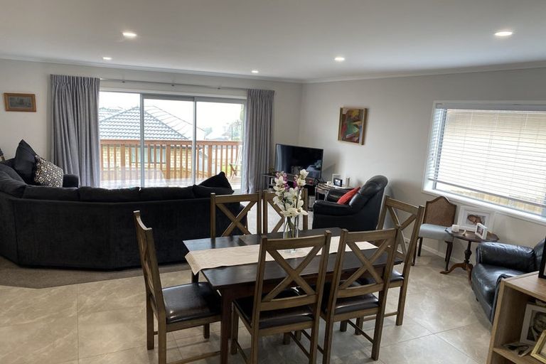 Photo of property in 221 Metcalfe Road, Ranui, Auckland, 0612