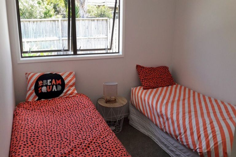 Photo of property in 22 Kawau View Road, Snells Beach, 0920