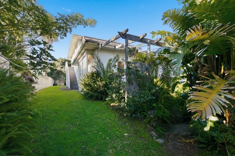 Photo of property in 39 May Street, Mount Maunganui, 3116