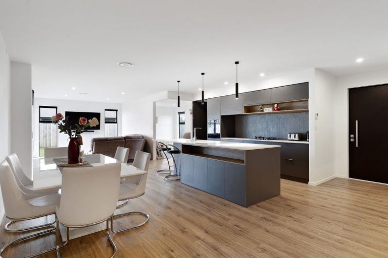 Photo of property in 1 Hamlett Drive, Woodend, 7610