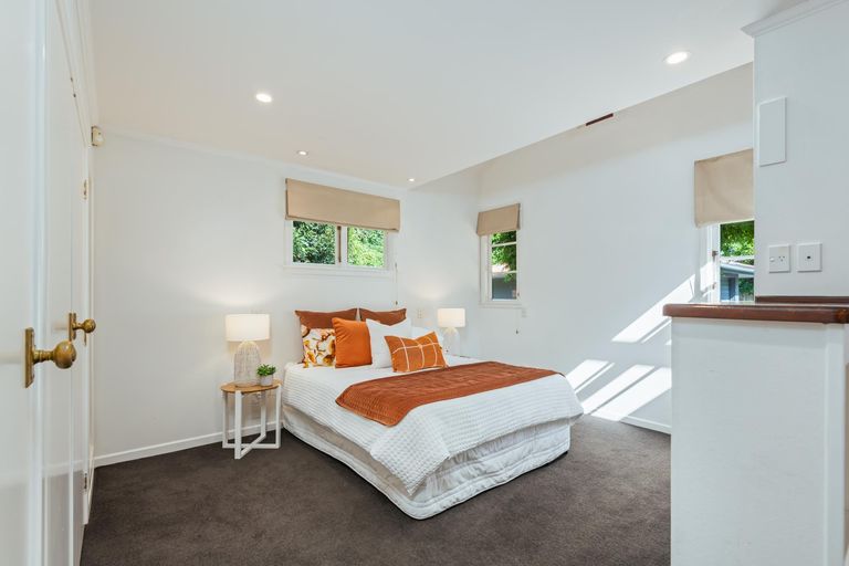 Photo of property in 162 Victoria Avenue, Hokowhitu, Palmerston North, 4410