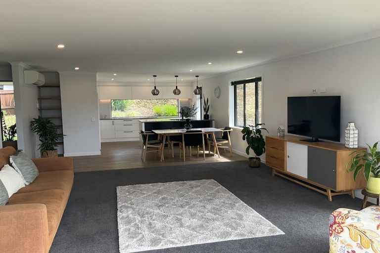 Photo of property in 43 Katania Heights, Brightwater, 7022