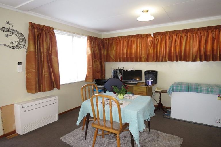 Photo of property in 212 Regent Street, Heidelberg, Invercargill, 9812