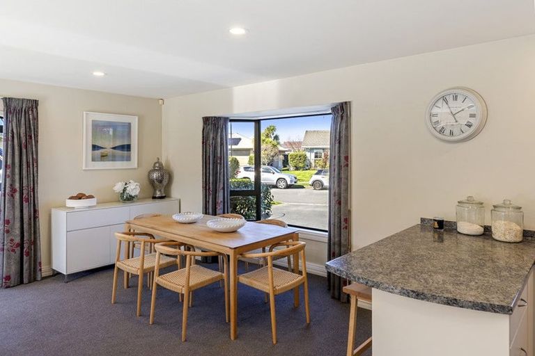 Photo of property in 17 Glencullen Drive, Casebrook, Christchurch, 8051