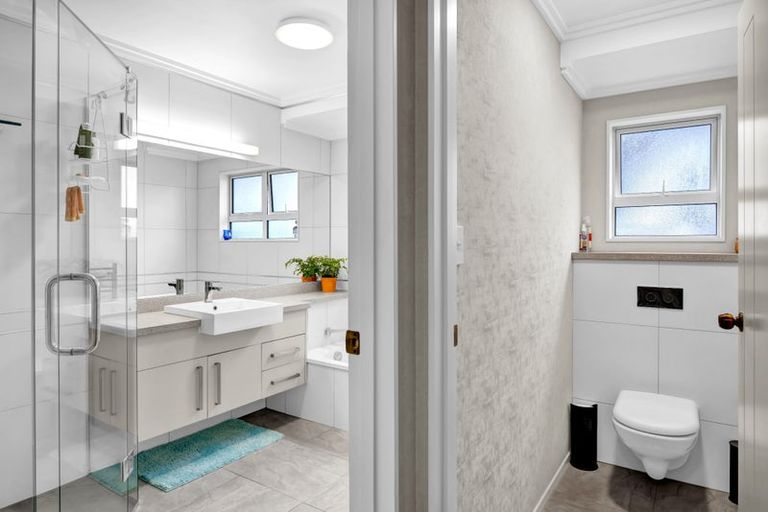 Photo of property in 11 Grey Street, Hawera, 4610