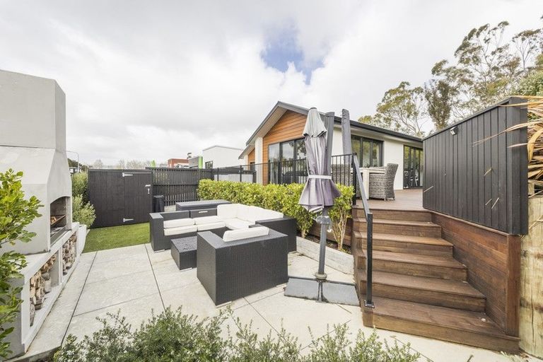 Photo of property in 137 Atawhai Road, Fitzherbert, Palmerston North, 4410