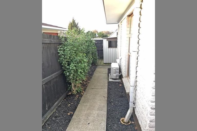 Photo of property in 32a Gills Avenue, Papakura, 2110