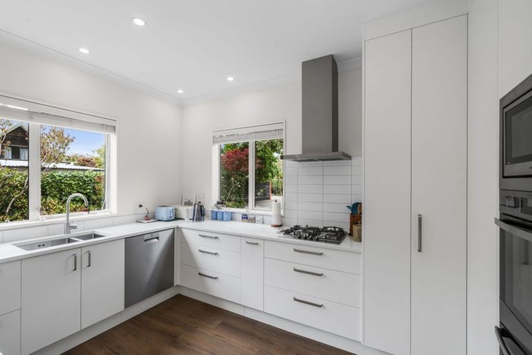 Photo of property in 25d Taylors Avenue, Bryndwr, Christchurch, 8052