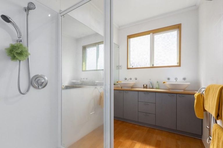 Photo of property in 64 Cliffs Road, Saint Clair, Dunedin, 9012