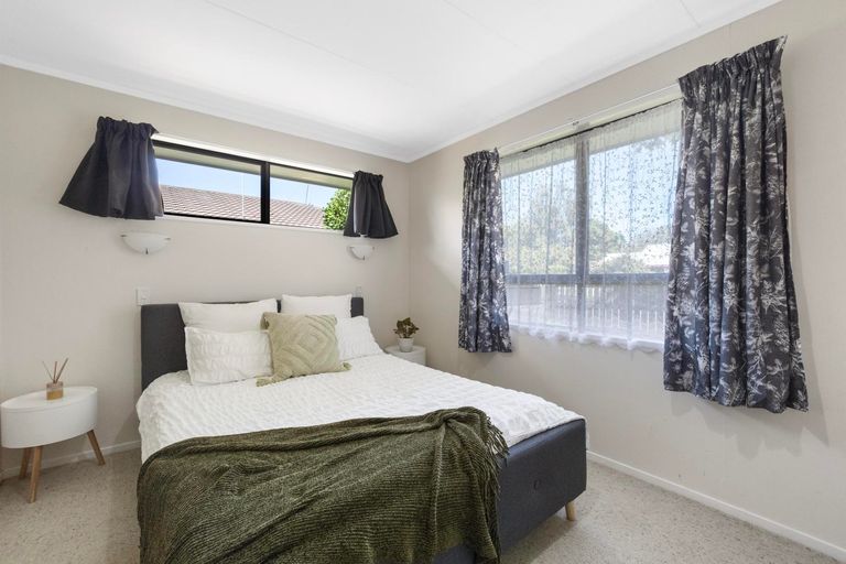 Photo of property in 48 Chaucer Street, Leamington, Cambridge, 3432