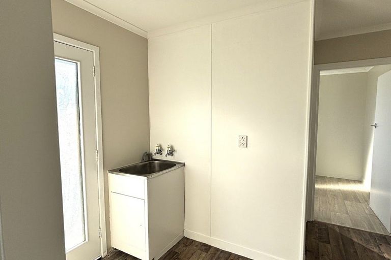 Photo of property in 11 Ashmole Street, Woolston, Christchurch, 8023