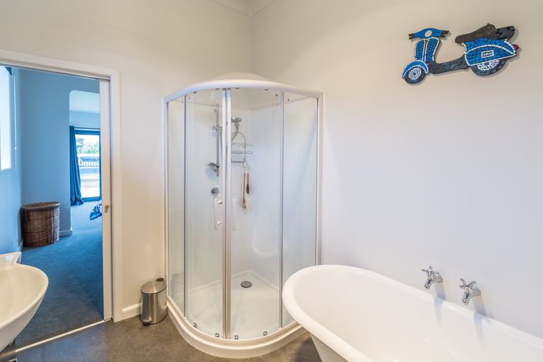 Photo of property in 55 Blake Street, New Brighton, Christchurch, 8061