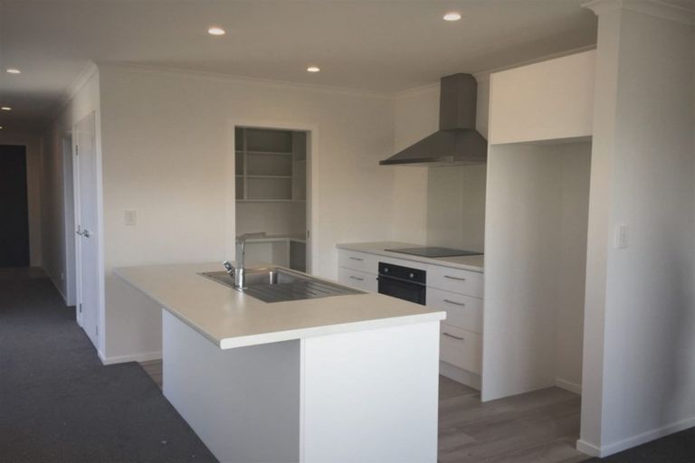 Photo of property in 24 Furlong Road, Papamoa, 3118