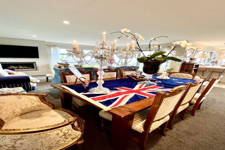 Photo of property in 1 Simeon Quay, Lyttelton, 8082