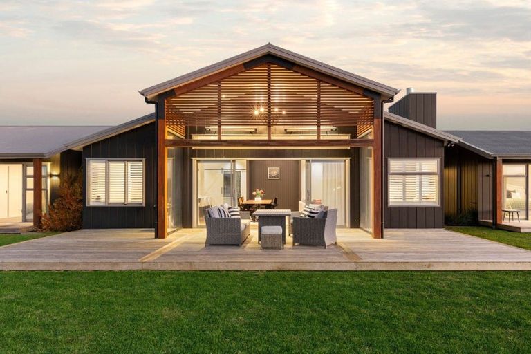 Photo of property in 99 Whare Marama Drive, Cambridge, 3432