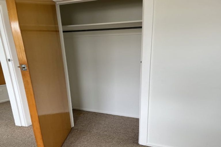 Photo of property in Shakespeare Flats, 48c Merton Street, Trentham, Upper Hutt, 5018