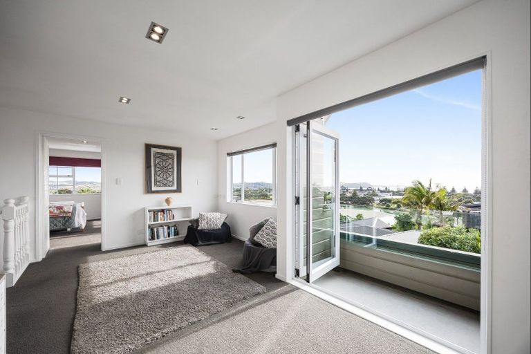 Photo of property in 245 Hibiscus Coast Highway, Red Beach, 0932