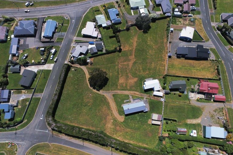 Photo of property in 9 Hamlet Street, Stratford, 4332