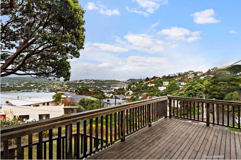 Photo of property in 93 Townsend Road, Miramar, Wellington, 6022