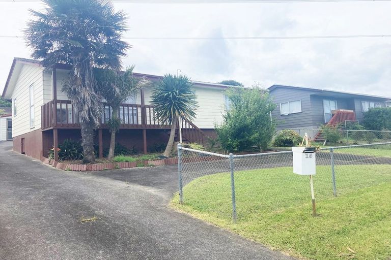 Photo of property in 15 Palermo Place, Clover Park, Auckland, 2023