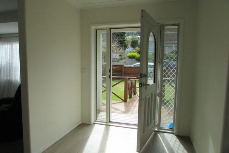 Photo of property in 11 Winchester Street, Lyttelton, 8082