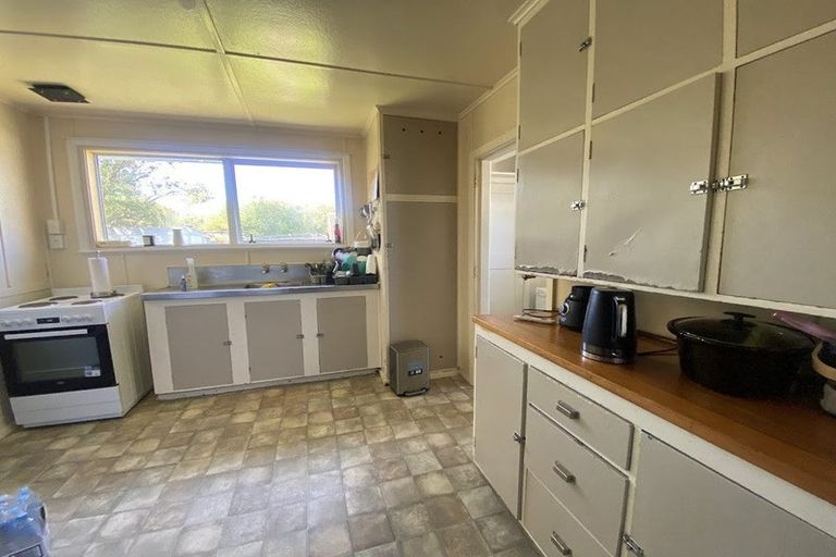 Photo of property in 11 Carpenter Street, Waipukurau, 4200