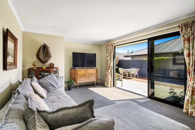 Photo of property in 4 Carmello Grove, Richmond, 7020