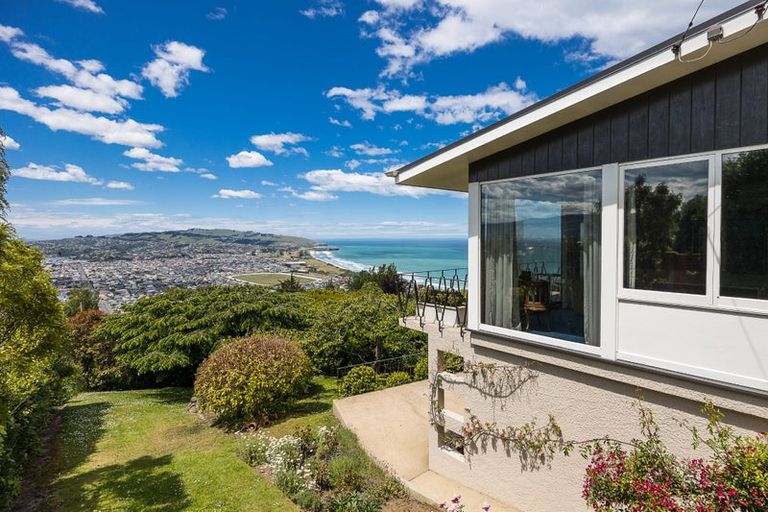Photo of property in 52 Earls Road, Saint Clair, Dunedin, 9012
