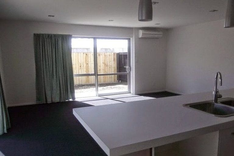 Photo of property in 137a Geraldine Street, Edgeware, Christchurch, 8013