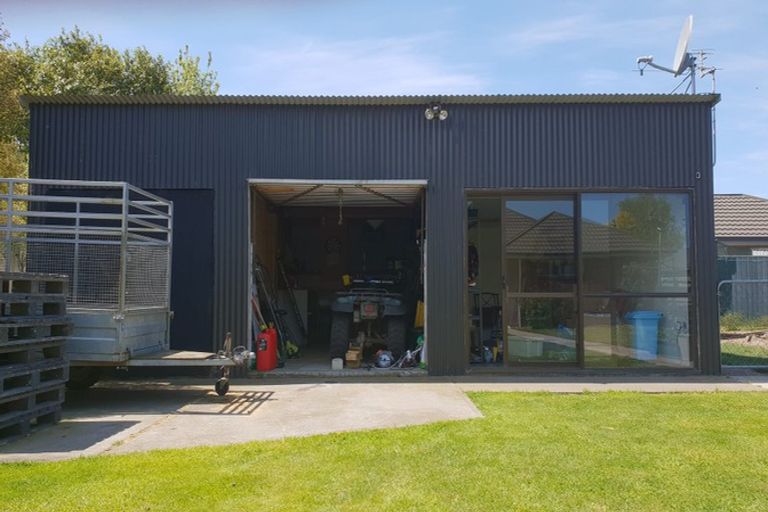 Photo of property in 27 Bridge Street, Southbridge, 7602