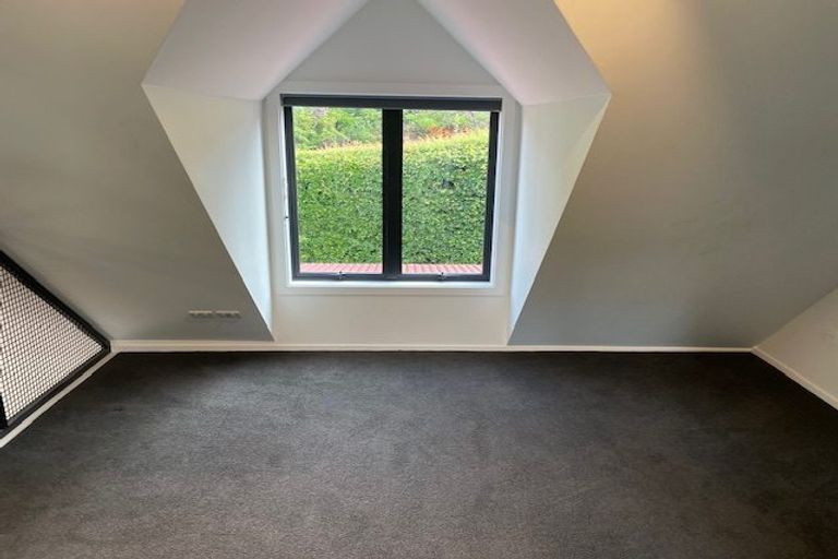 Photo of property in 24 Wiltshire Street, Arrowtown, 9302