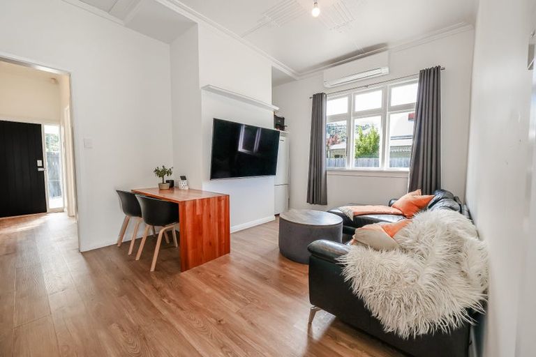 Photo of property in 39 Selwyn Street, North East Valley, Dunedin, 9010