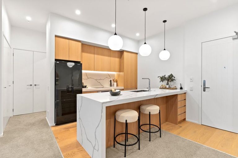 Photo of property in 135 Hibiscus Drive, Orewa, 0931