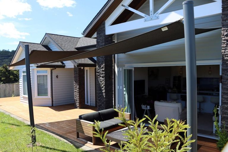 Photo of property in 121 Tapu Road, Huapai, Kumeu, 0810
