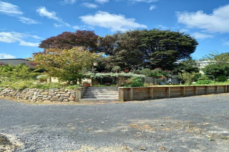 Photo of property in 12 Muir Street, Green Island, Dunedin, 9018